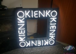 024_neon-studio-design