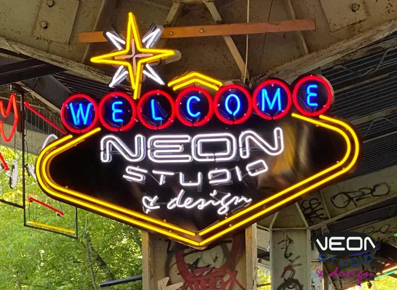 Neon Studio workshop