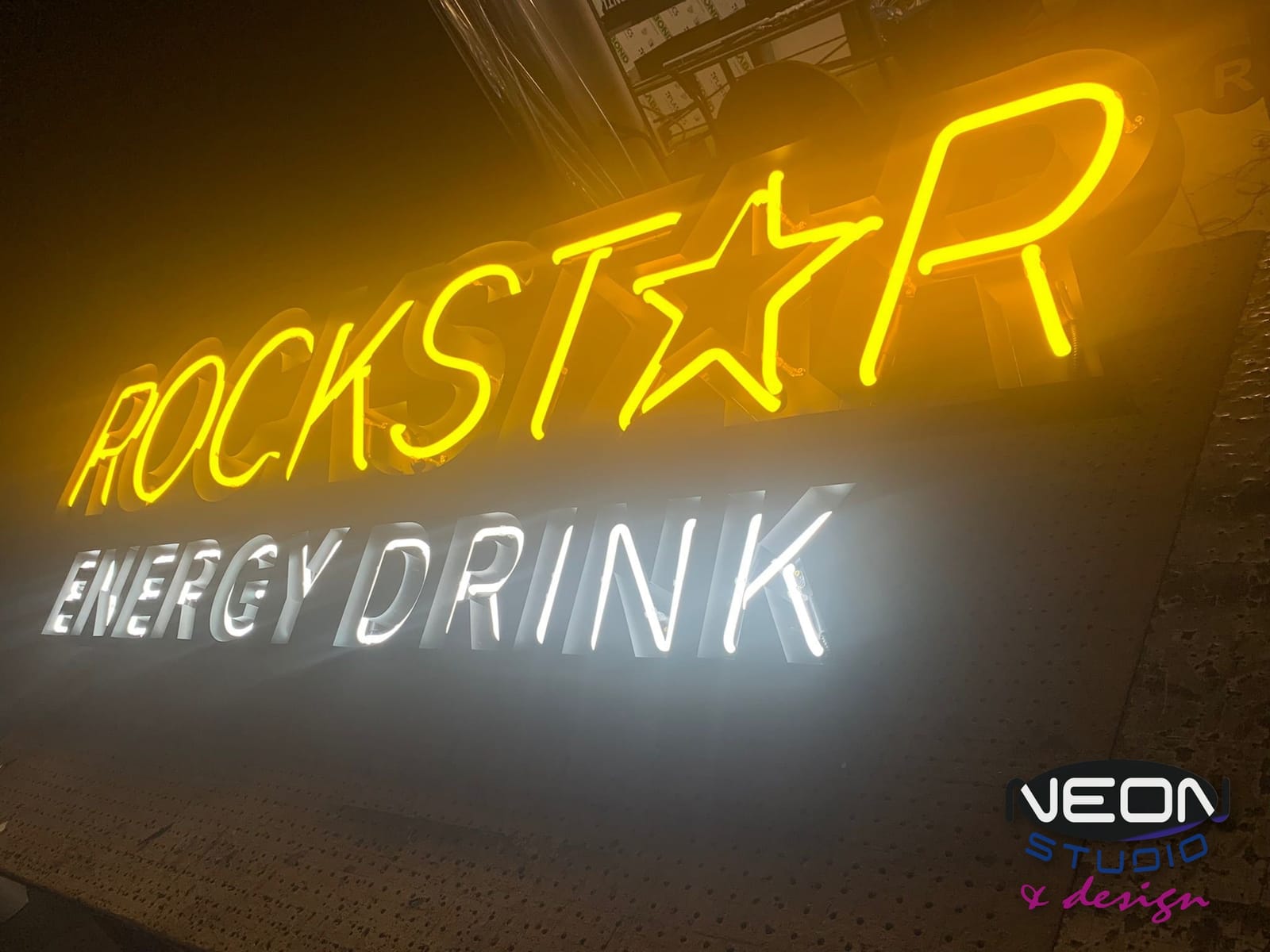 ROCKSTAR — Glass Neon in Light Box
