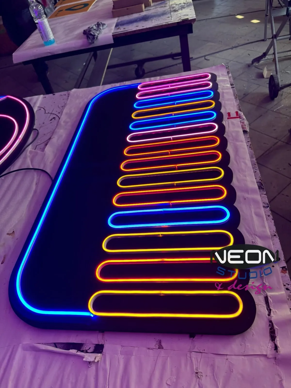 Przestrzenny element ekspozycyjny na evencie Sephora